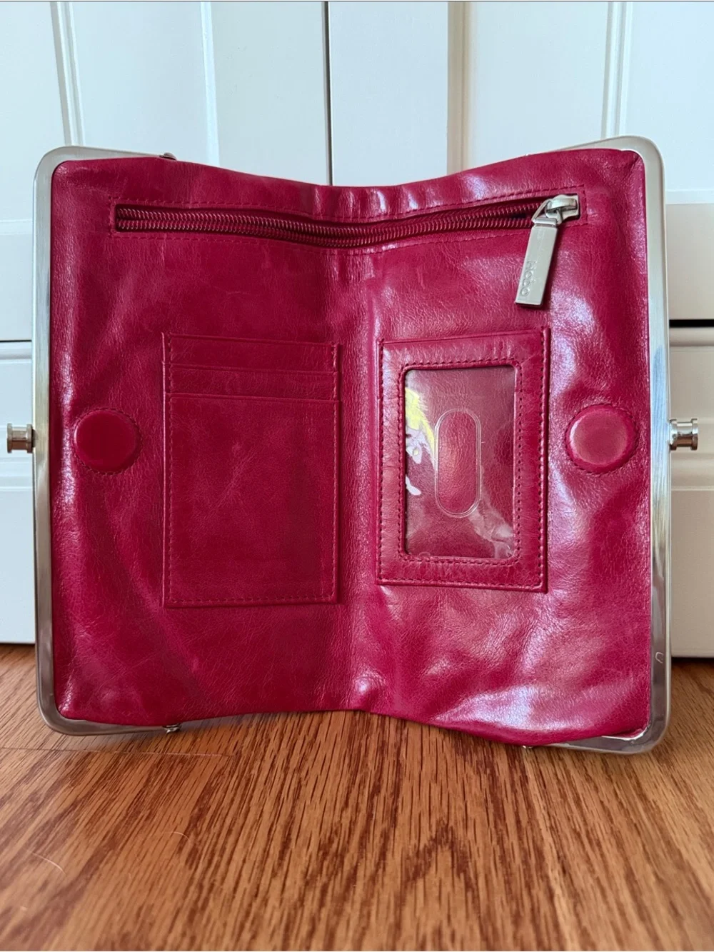 HOBO Lauren Women's Clutch Wallet